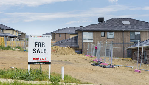 melbourne sydney house prices property prices to fall units apartment value real estate bis oxford economics housing affordability investment property land