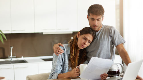 mortgage stress home loan debt borrowing marriage family money interest rate house bank fight anxiety arrears delinquent moodys