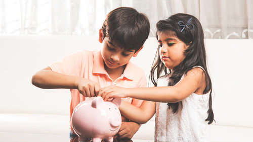 pocket money kids family cash change money box