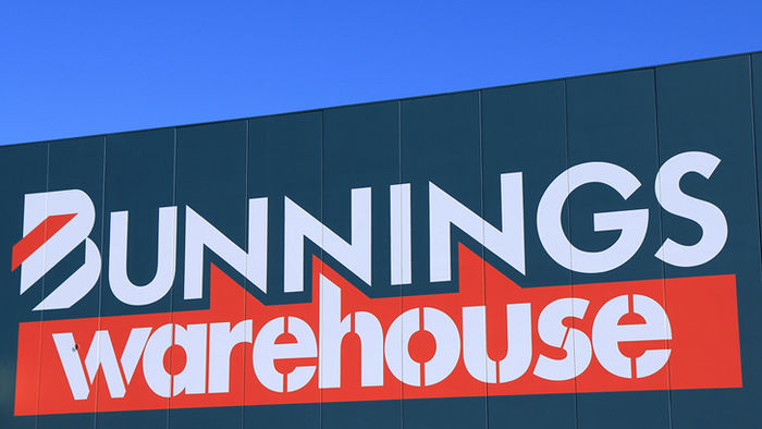 Wesfarmers, which also owns Bunnings and Officeworks, has announced plans to spin off its Coles supermarkets and Liquorland stores.