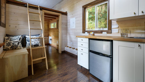 tiny house tiny home