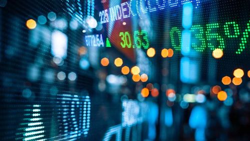 With more than 80% of active fund managers failing to beat the index, savvy investors are ditching risky stock picks in favour of a safer option: ETFs.