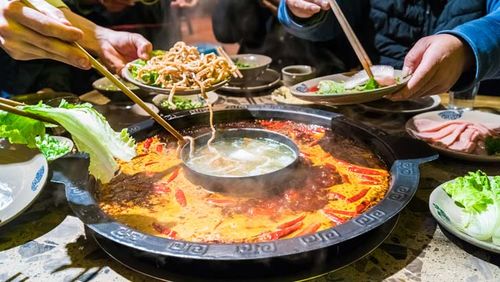 Haidilao-hot-pot-shares.jpg