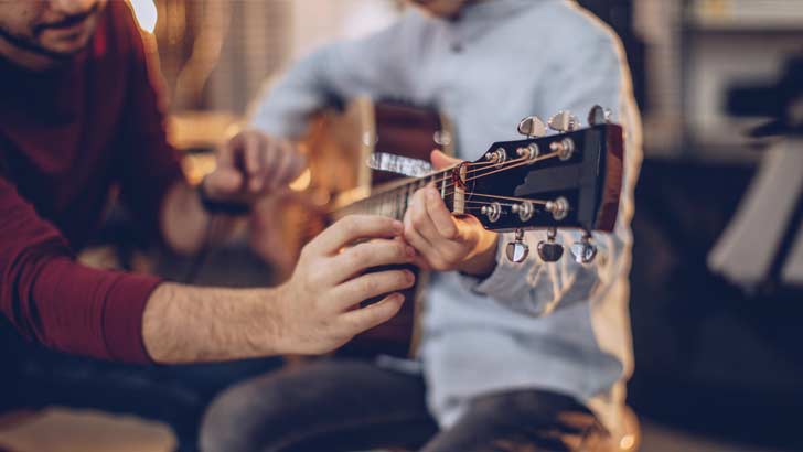 christmas-gifts-that-save-your-pocket-and-the-planet-guitar-lessons.jpg