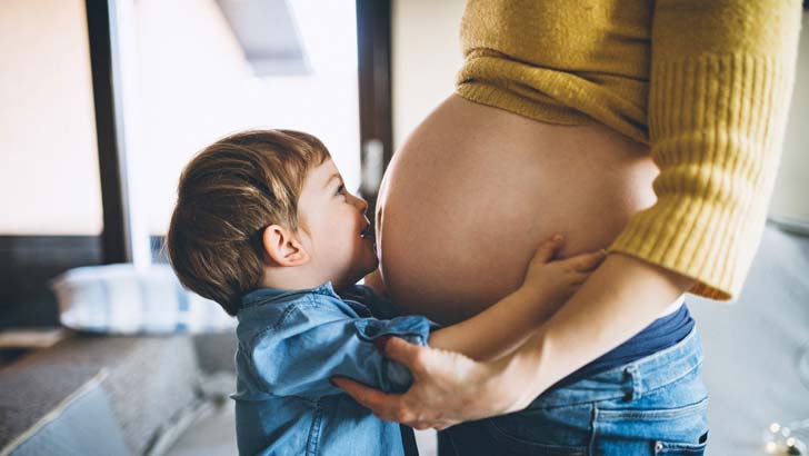 women-super-insurance-maternity-leave.jpg