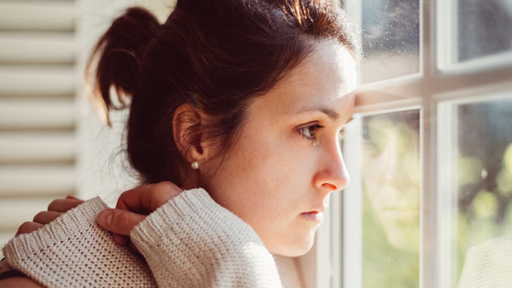 One in four Aussies has experienced financial abuse | Money magazine