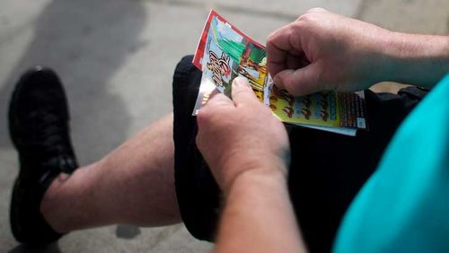aussies trying to gamble their way out of debt