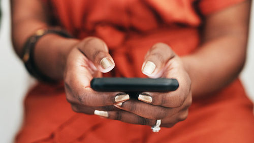 market wrap more australians have phones than super funds