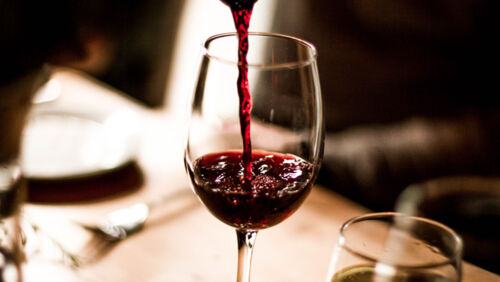 treasury wine estates twe shares