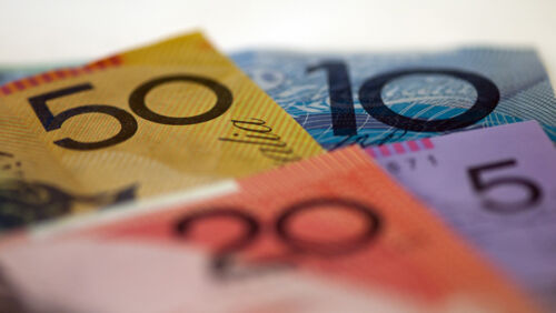 2.4 million aussies lie at tax time