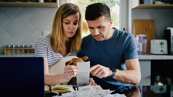 cost of living crisis stops aussies from contributing to super