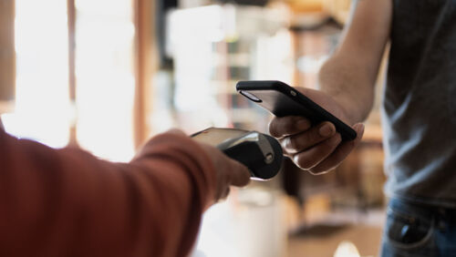 apple launches buy now pay later feature for iphone