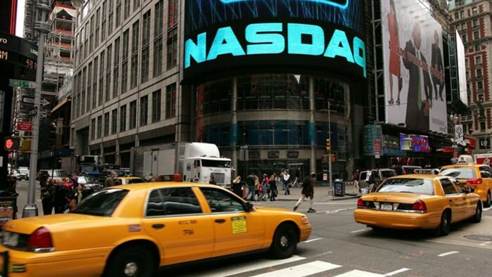 nasdaq long term growth