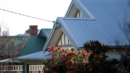 why aussies need to invest in more than just property