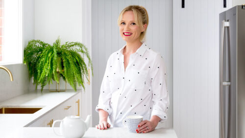 how did jen bishop start the interiors addict blog?