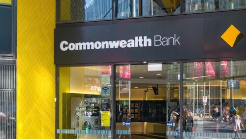 'Shame': Pressure mounts on CBA to repay $270m in fees